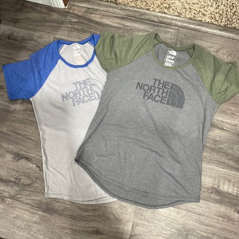 The North Face Woman’s Small- 2-Pack